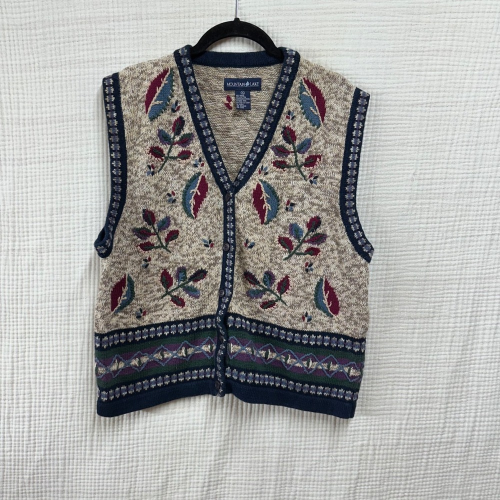 Vintage Mountain Lake Sweater Vest XL Floral Embroidered Cottagecore Cabin Fall